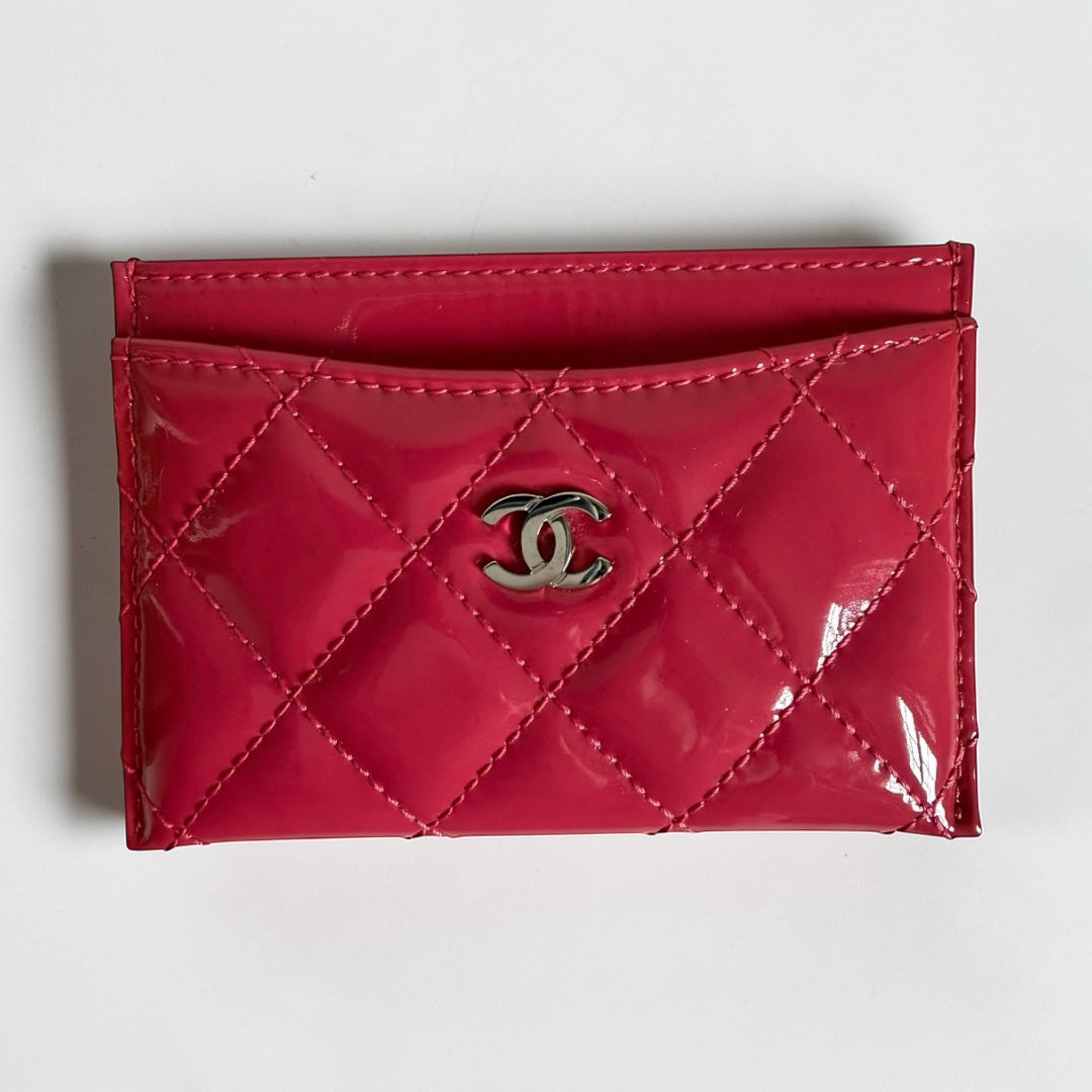 Chanel patent leather cardholder